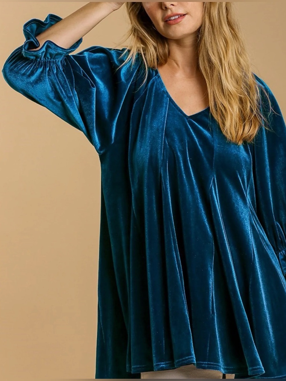 Umgee | Velvet V-Neck Tunic in Deep Blue Sz XL
